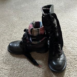 1914 Triumph Doc Martens